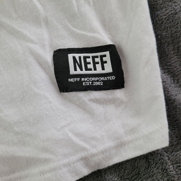 Disney Collection By Neff Tee - Picture 2 of 7